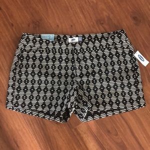 🤩3/$30🤩 Cute printed shorts - size 10